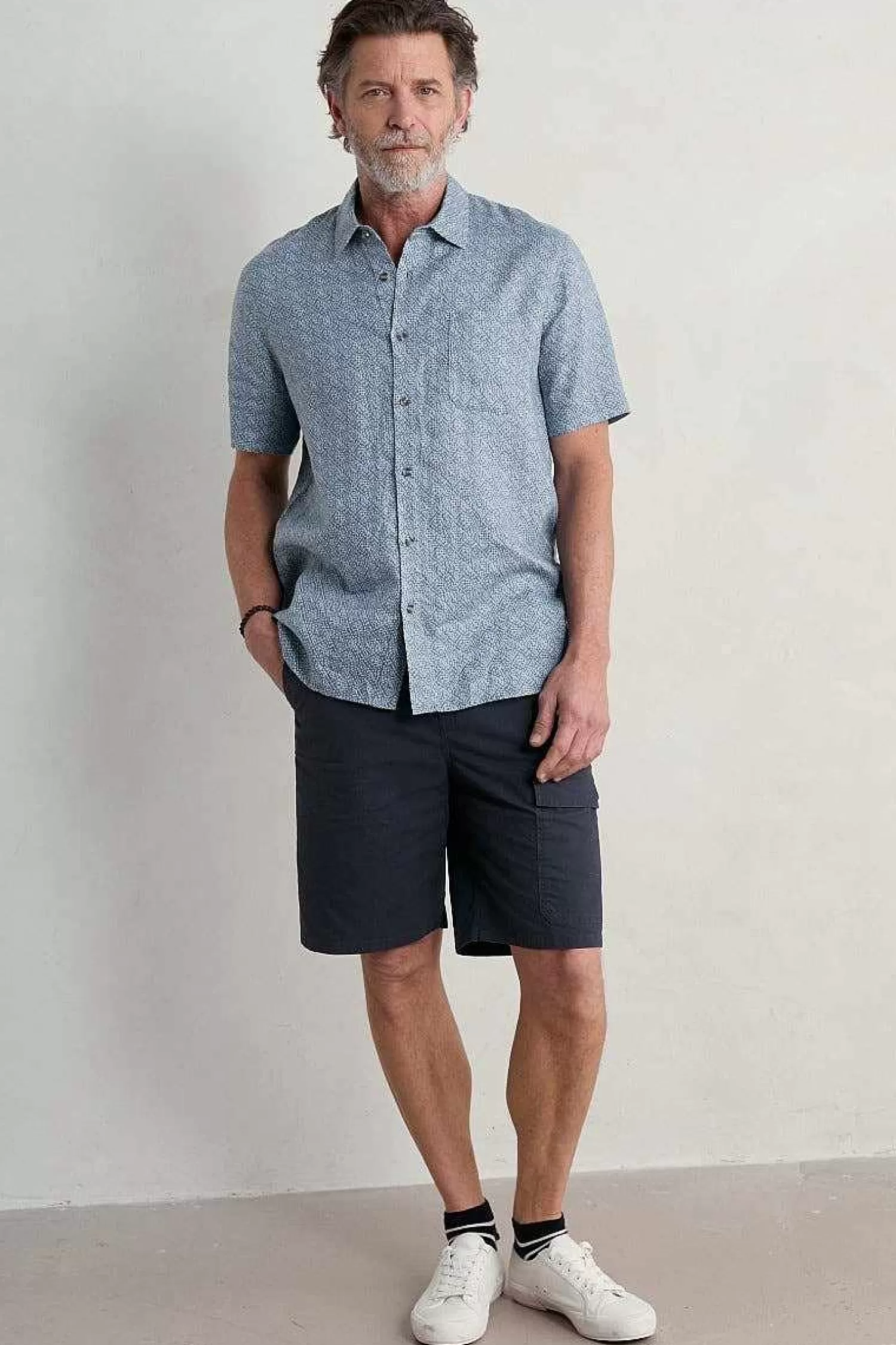 Men Seasalt Cornwall Men'S Blue Heron Printed Short Sleeve Shirt